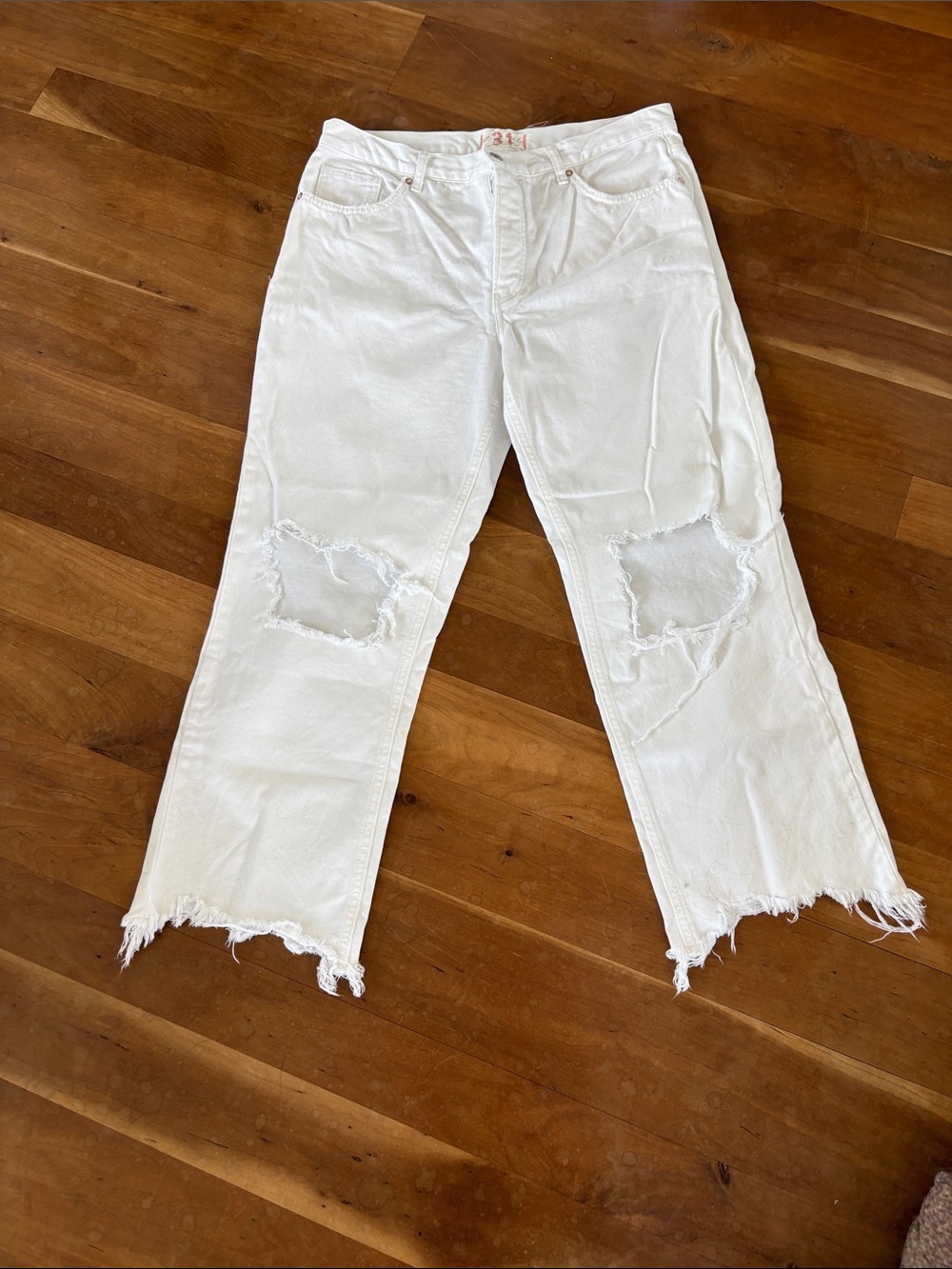 We The Free White Straight Leg Distressed Jeans button fly fringed detail